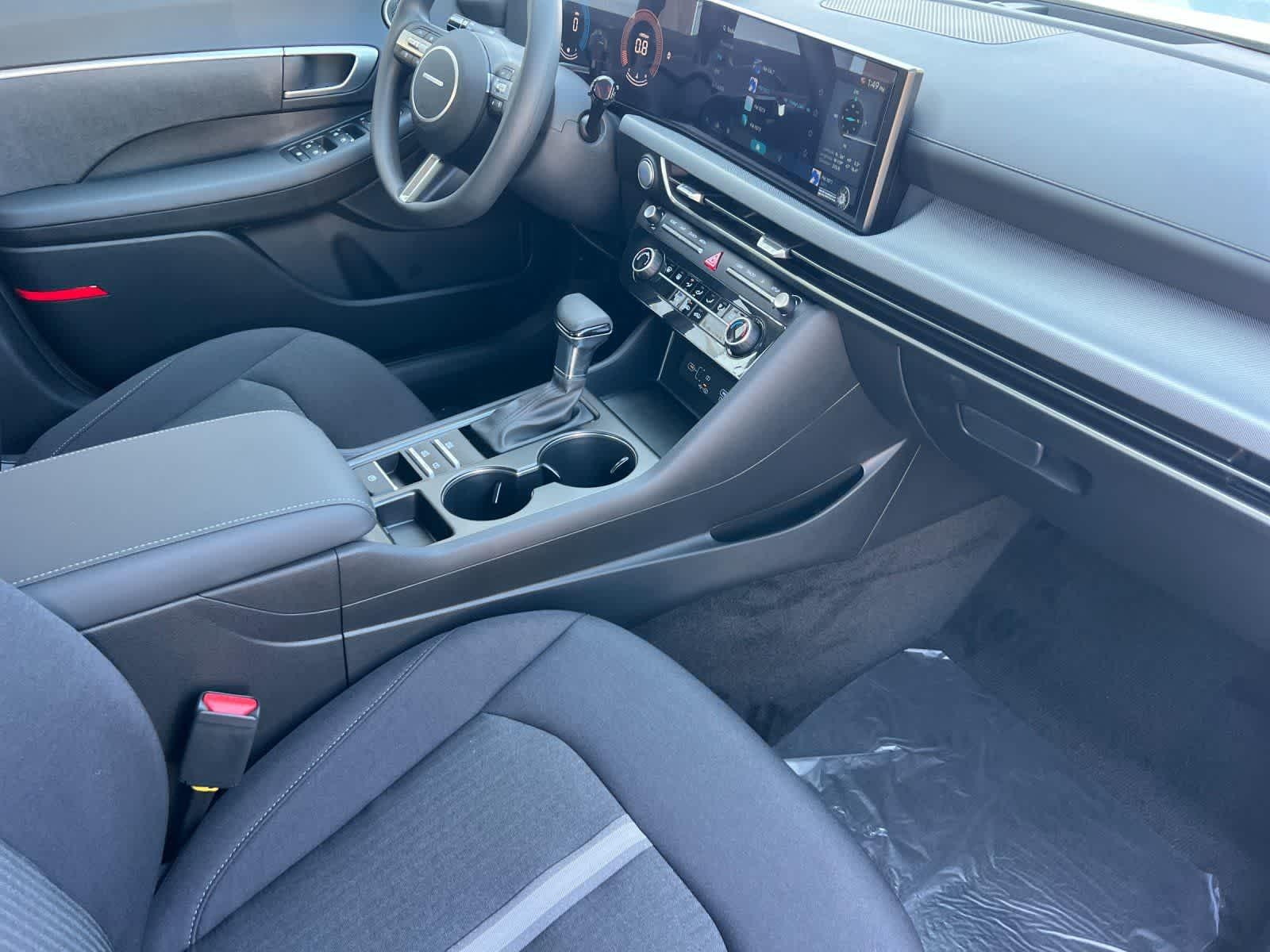 Thumbnail: 2026 Hyundai Sonata - 16