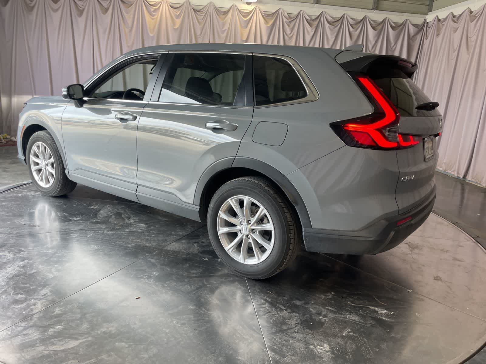 2025 Honda CR-V EX photo 4