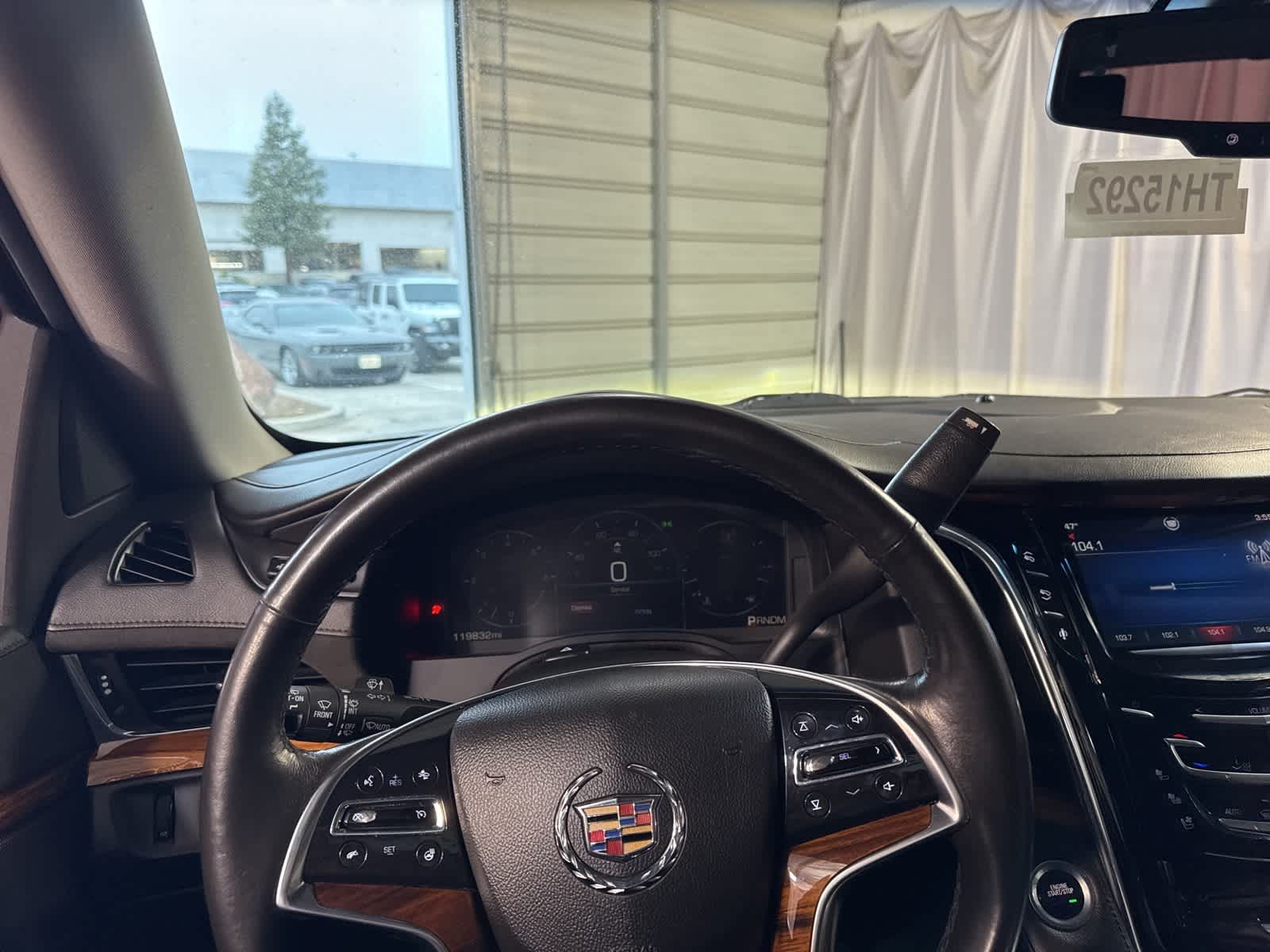 Thumbnail: 2015 Cadillac Escalade - 22