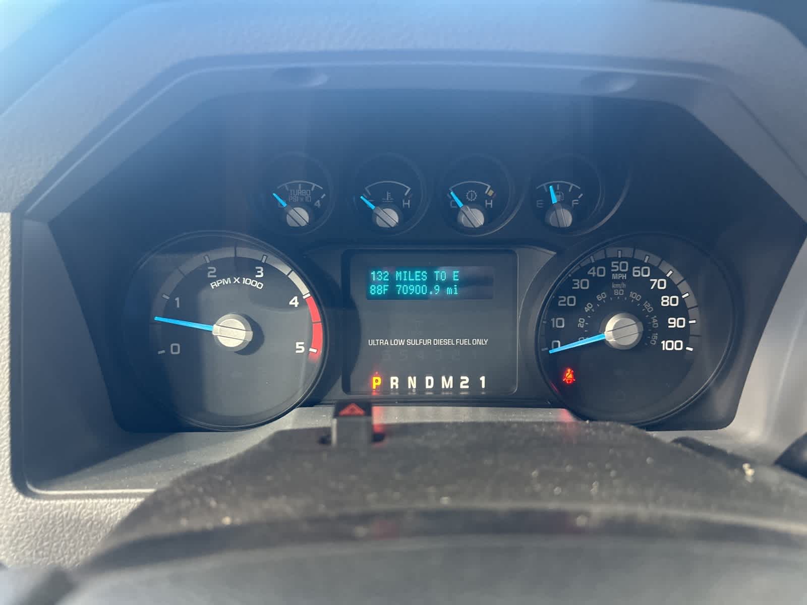 2011 Ford F-250  27