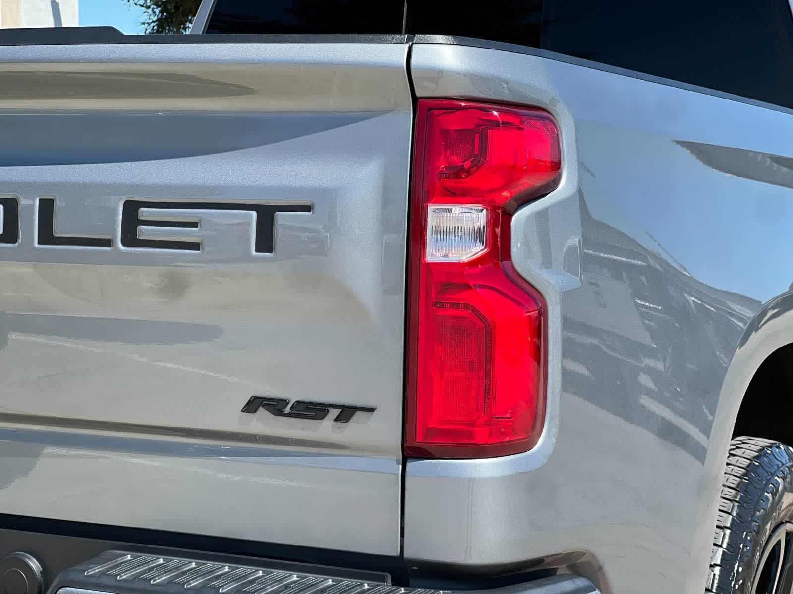 Thumbnail: 2023 Chevrolet Silverado 1500 - 27