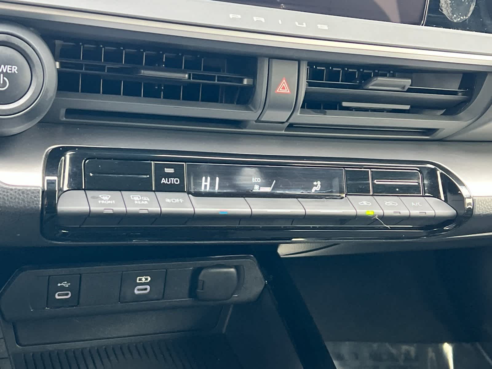 Thumbnail: 2024 Toyota Prius - 20