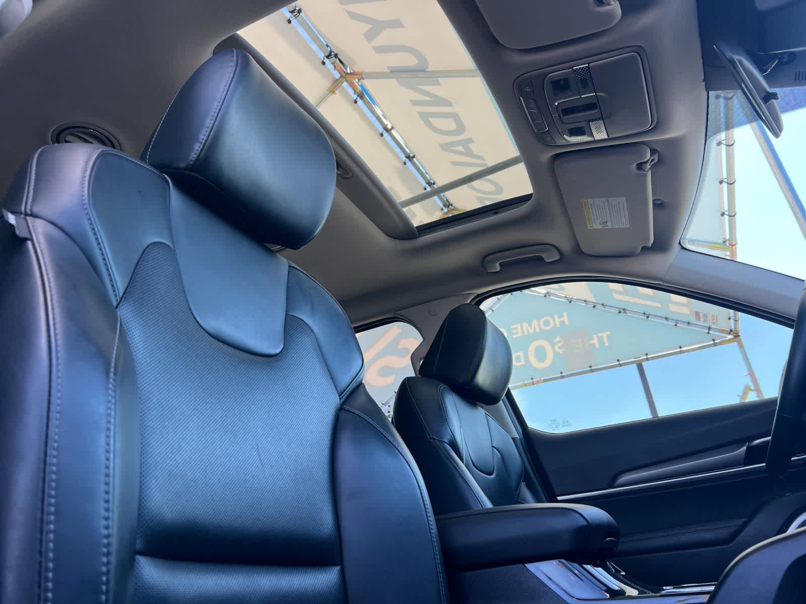 Thumbnail: 2022 Kia Telluride - 19