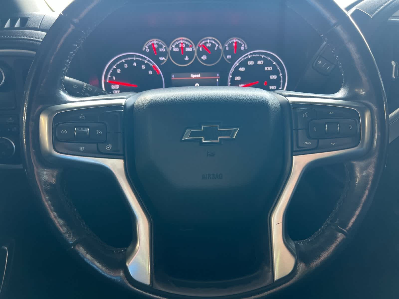 Thumbnail: 2019 Chevrolet Silverado 1500 - 22