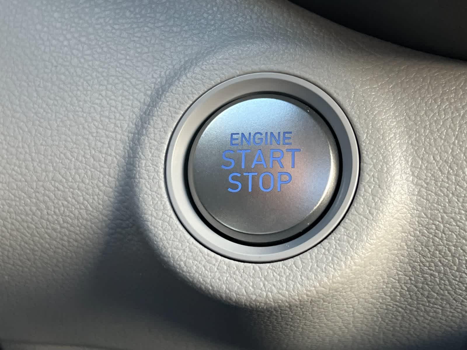 Thumbnail: 2025 Hyundai Venue - 22