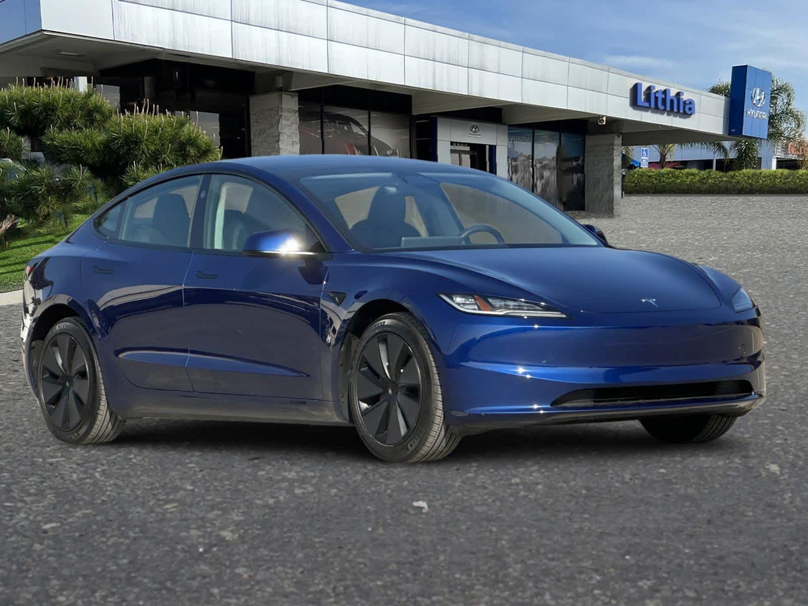 Thumbnail: 2025 Tesla Model 3 - 10