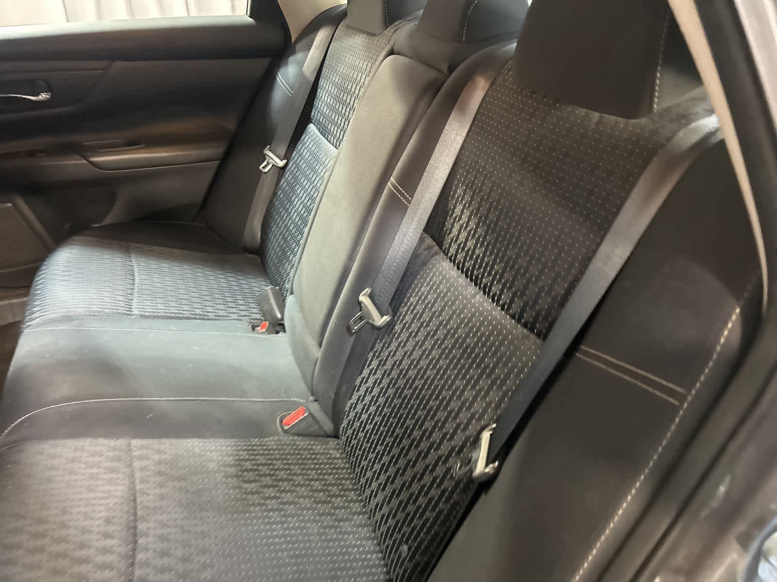 Thumbnail: 2016 Nissan Altima - 20