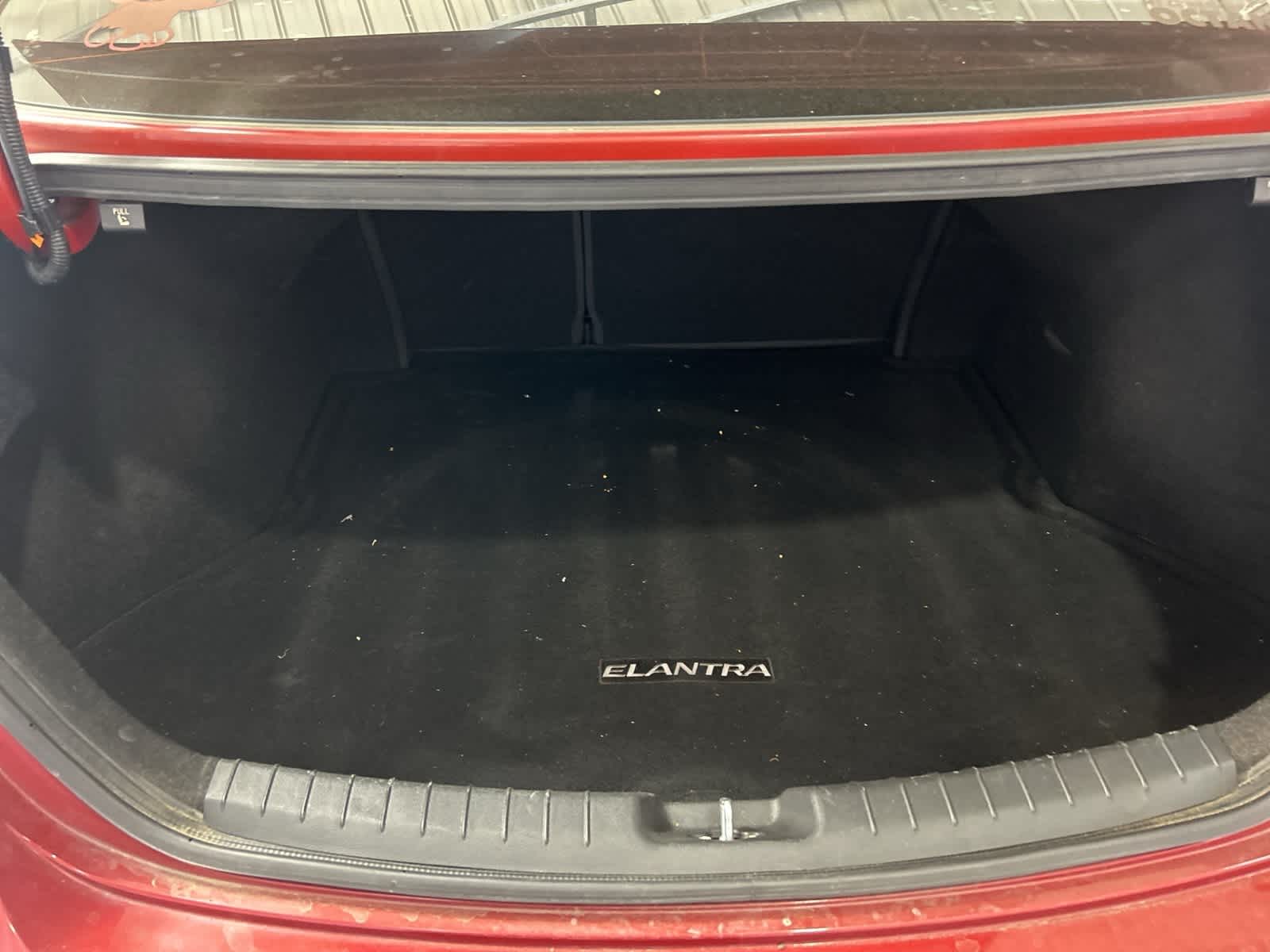 Thumbnail: 2018 Hyundai Elantra - 14