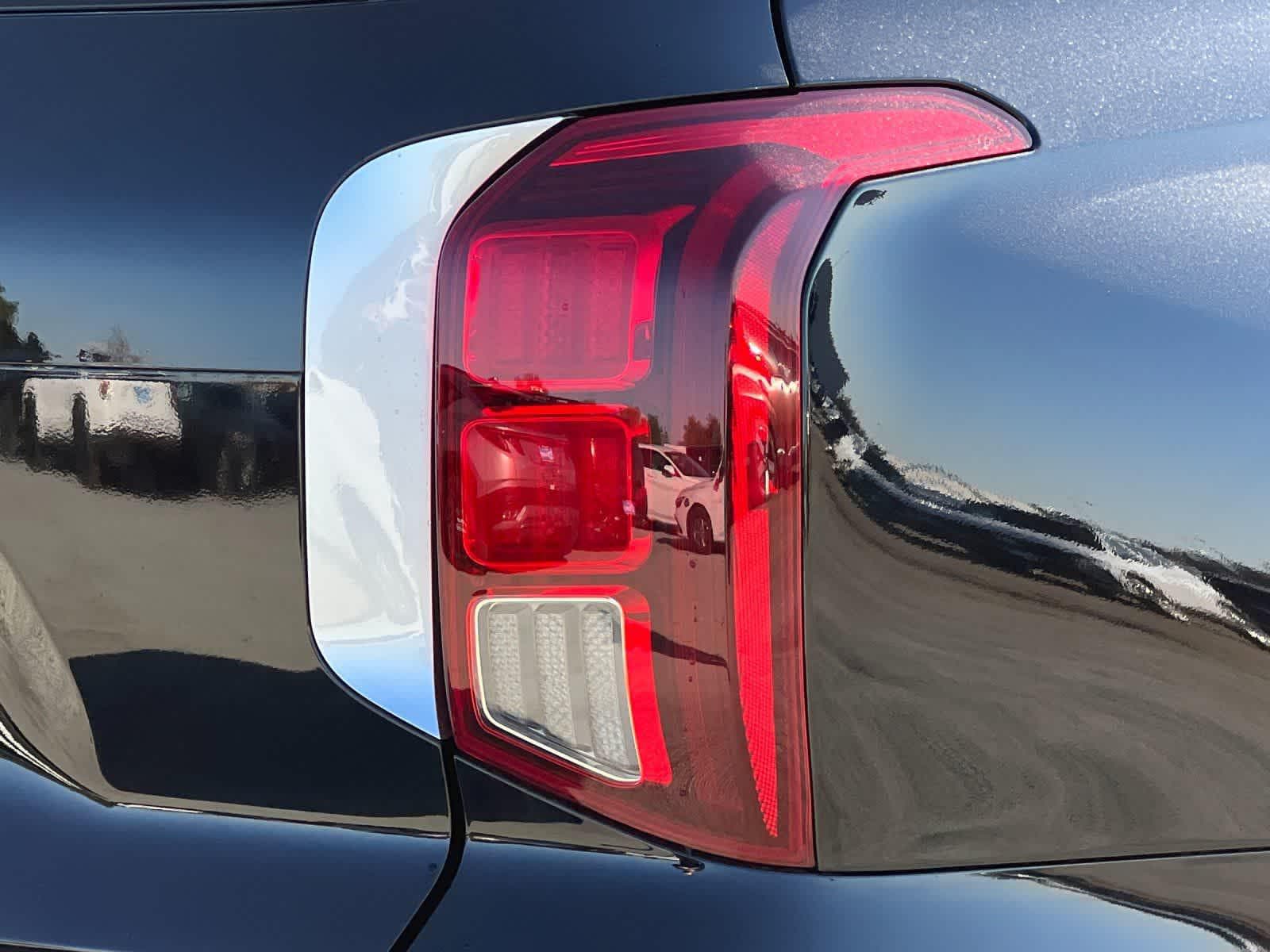 Thumbnail: 2025 Hyundai Palisade - 25