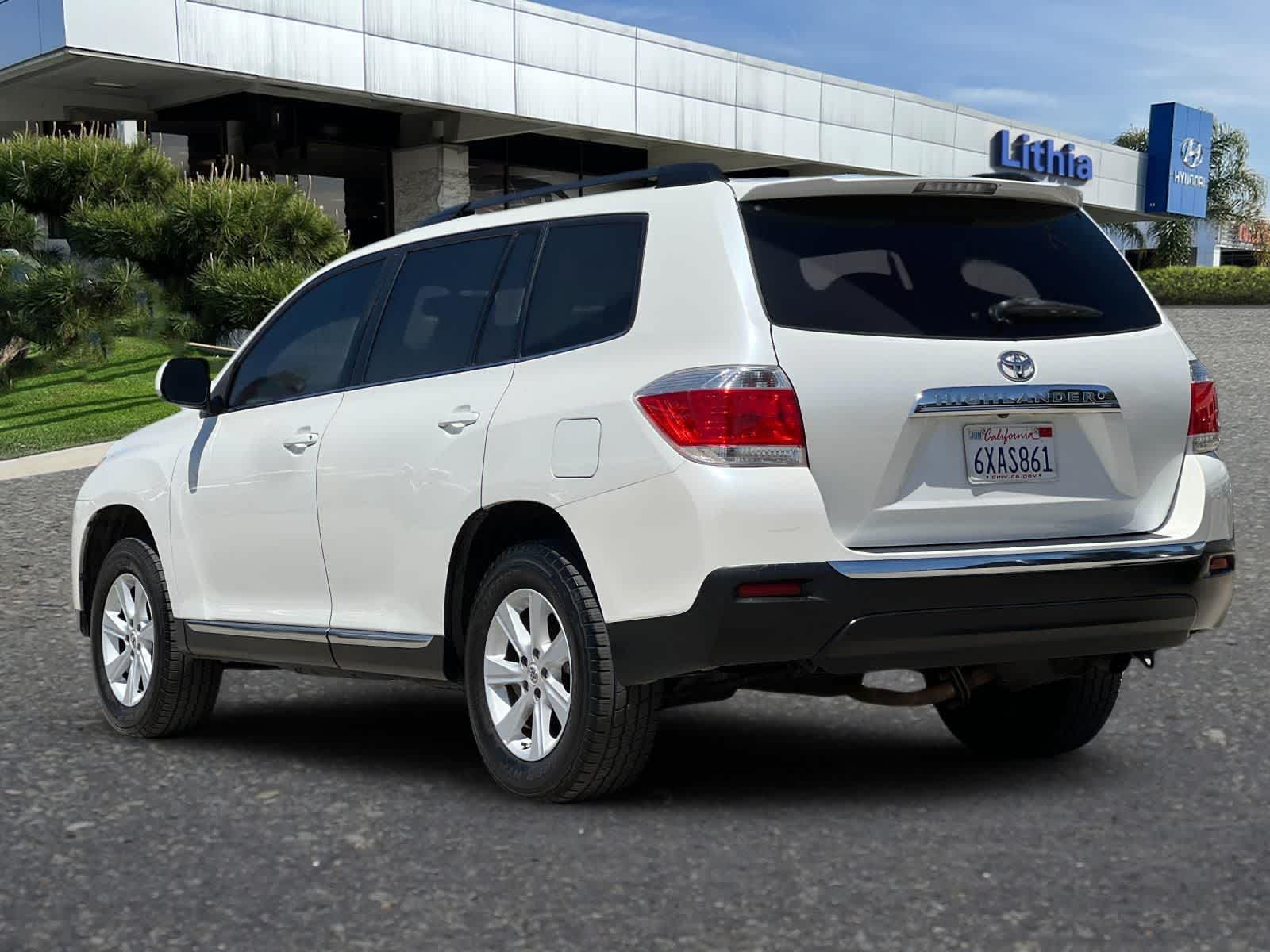 Thumbnail: 2012 Toyota Highlander - 7