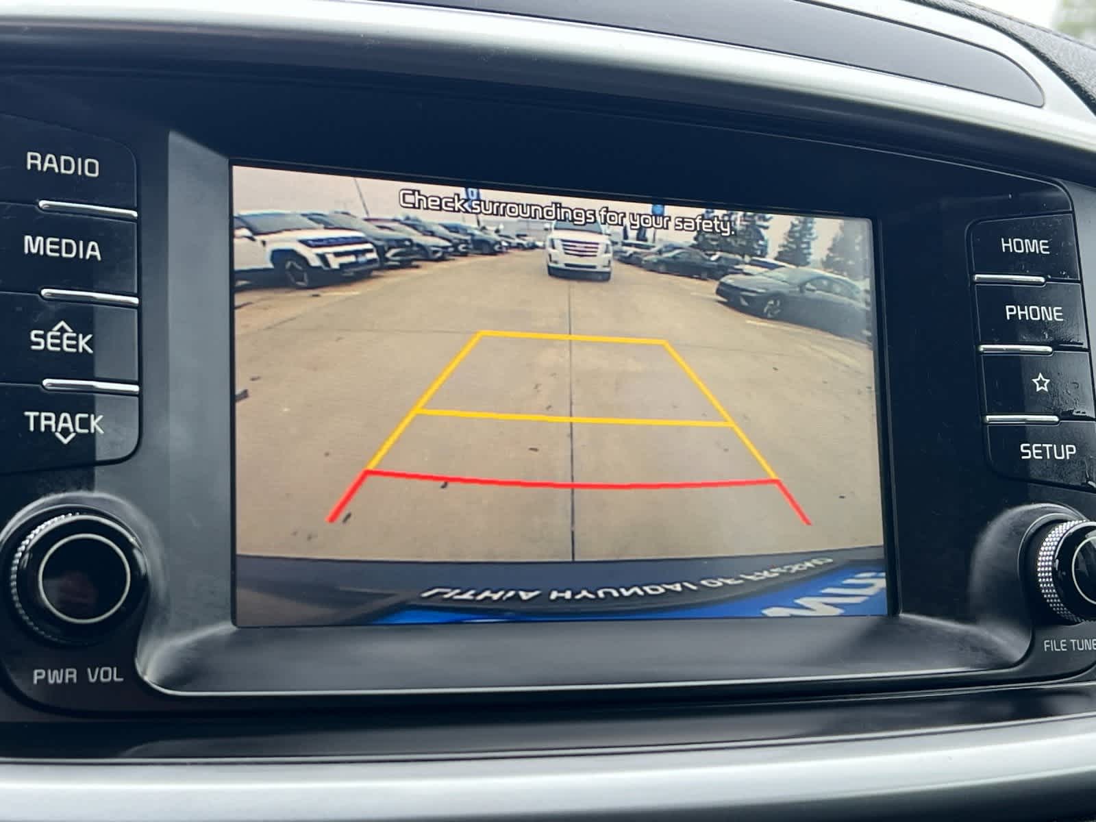 Thumbnail: 2019 Kia Sorento - 20