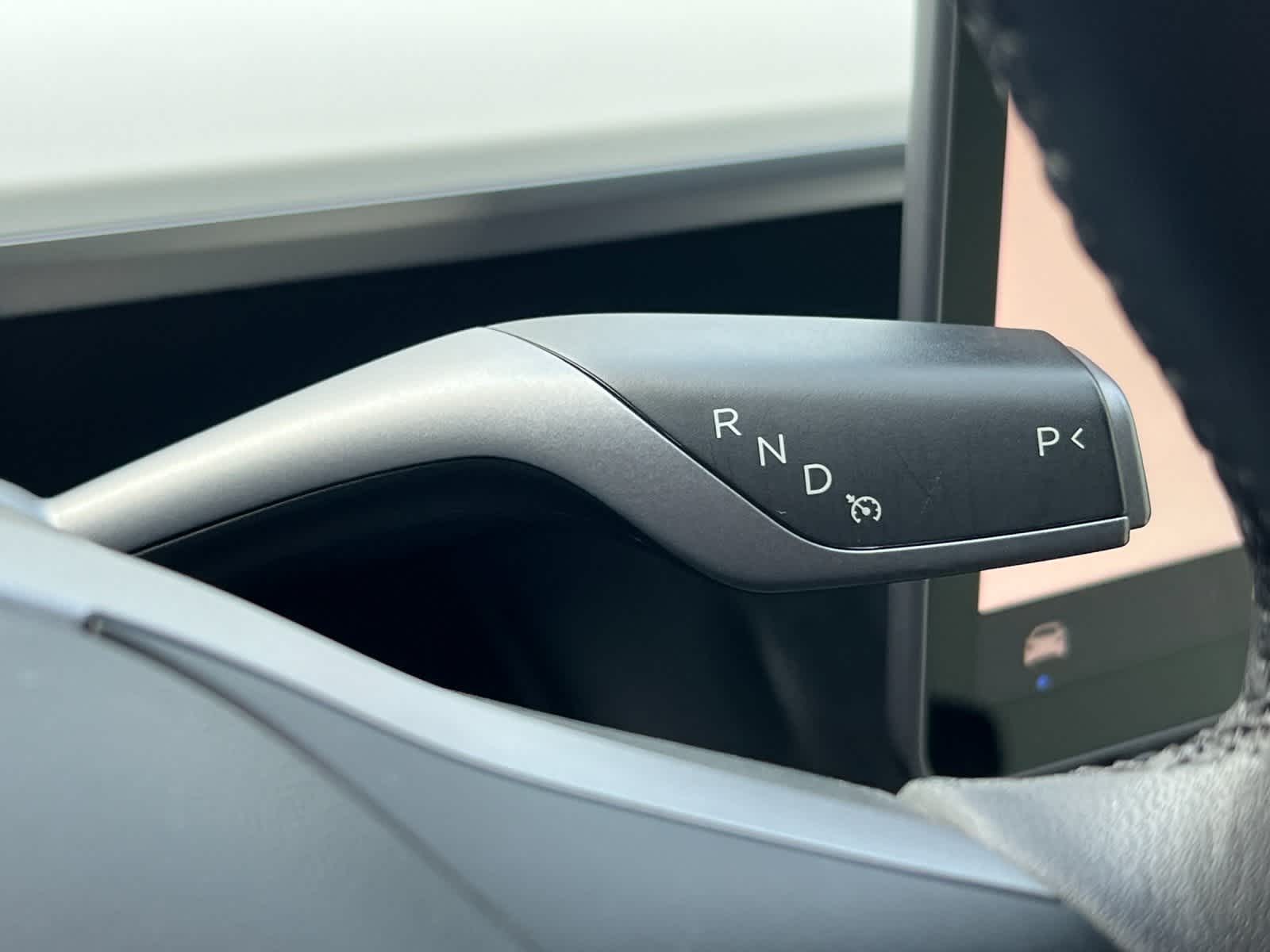 Thumbnail: 2022 Tesla Model Y - 23