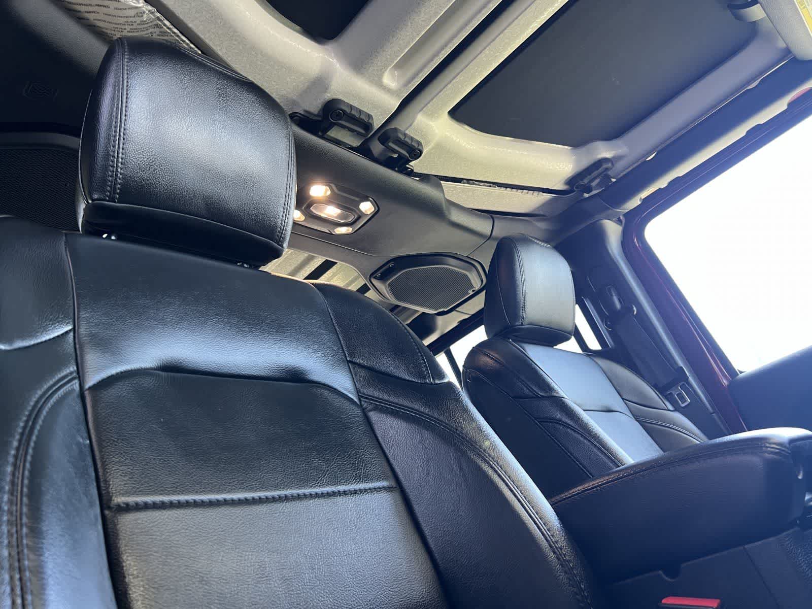 Thumbnail: 2021 Jeep Wrangler - 17