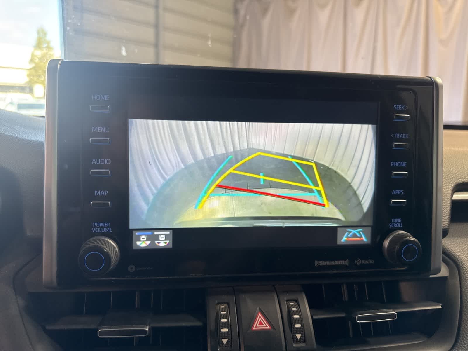 Thumbnail: 2021 Toyota RAV4 - 30