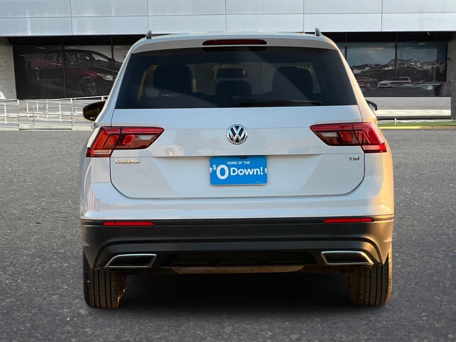 Thumbnail: 2018 Volkswagen Tiguan - 8