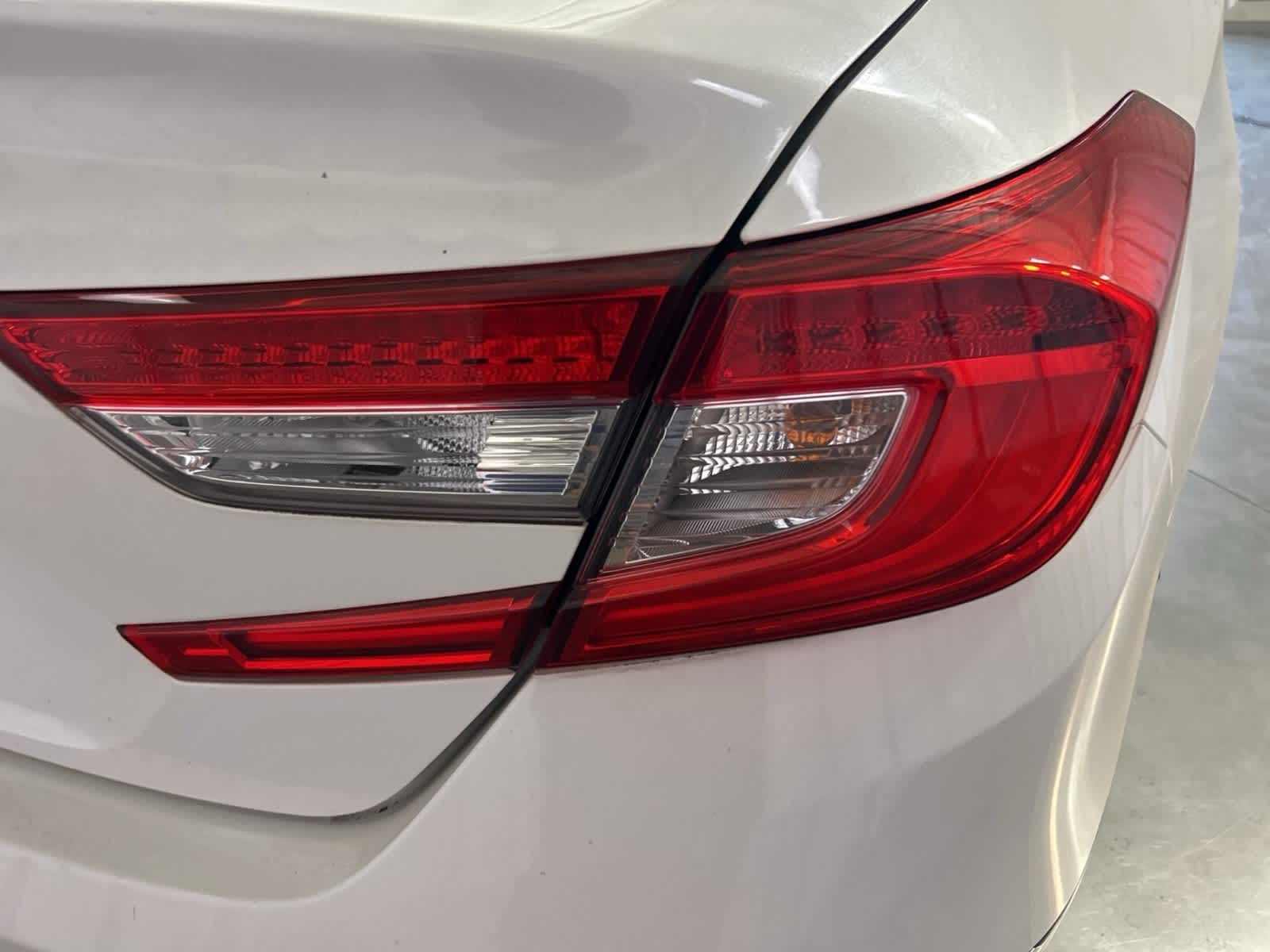 Thumbnail: 2018 Honda Accord - 10