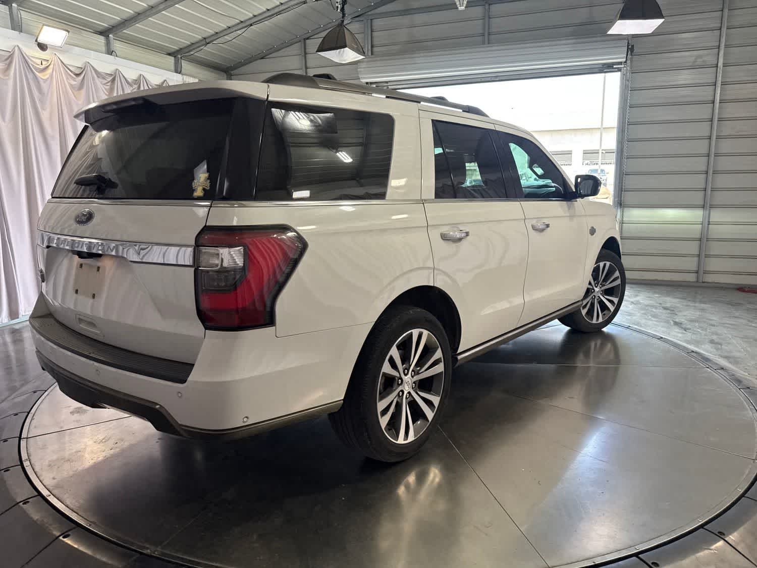 2021 Ford Expedition King Ranch photo 4