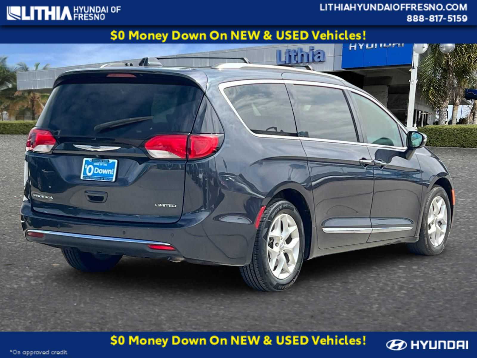 2020 Chrysler Pacifica Limited -
                  Fresno, CA