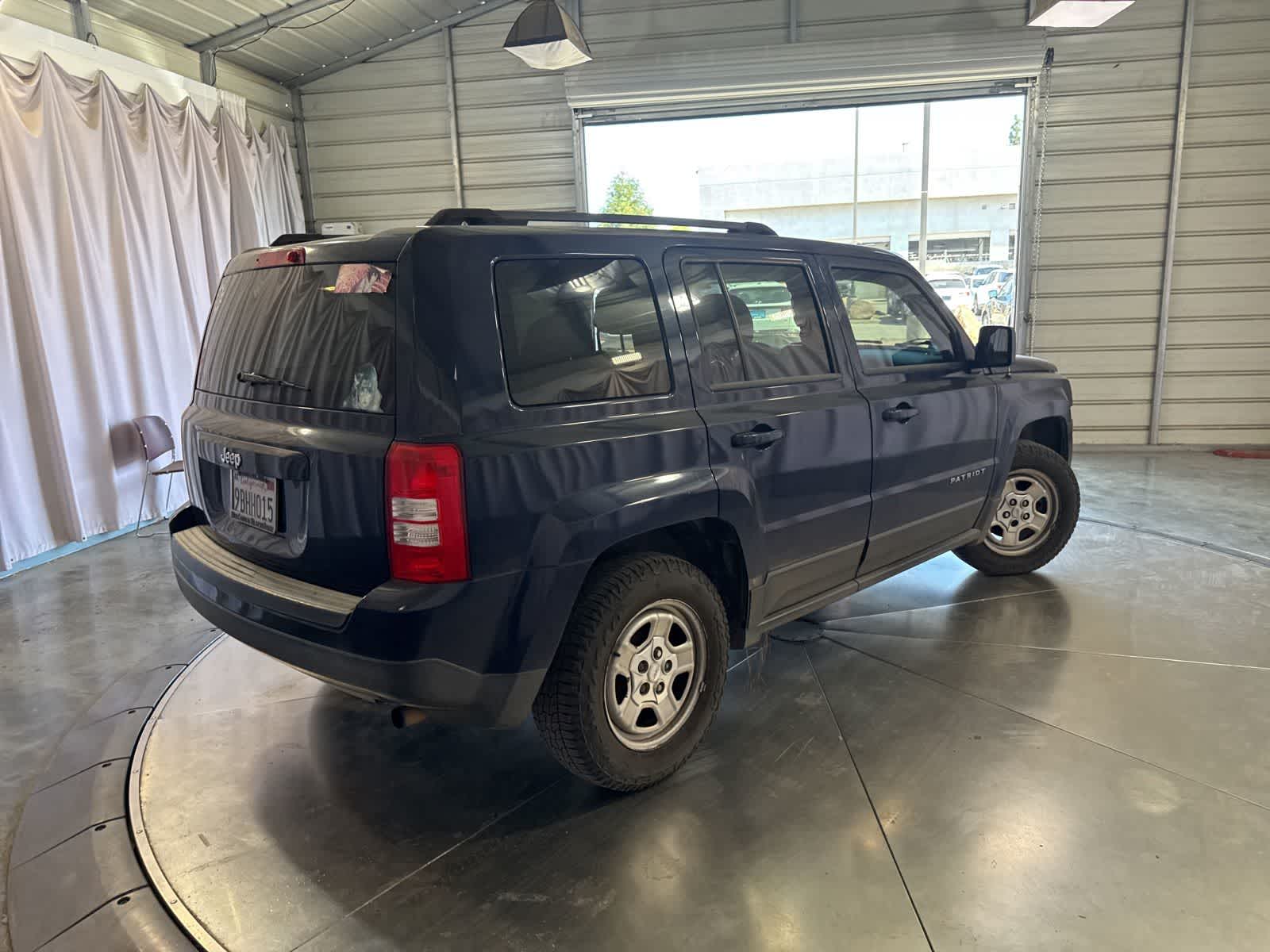 Thumbnail: 2015 Jeep Patriot - 4