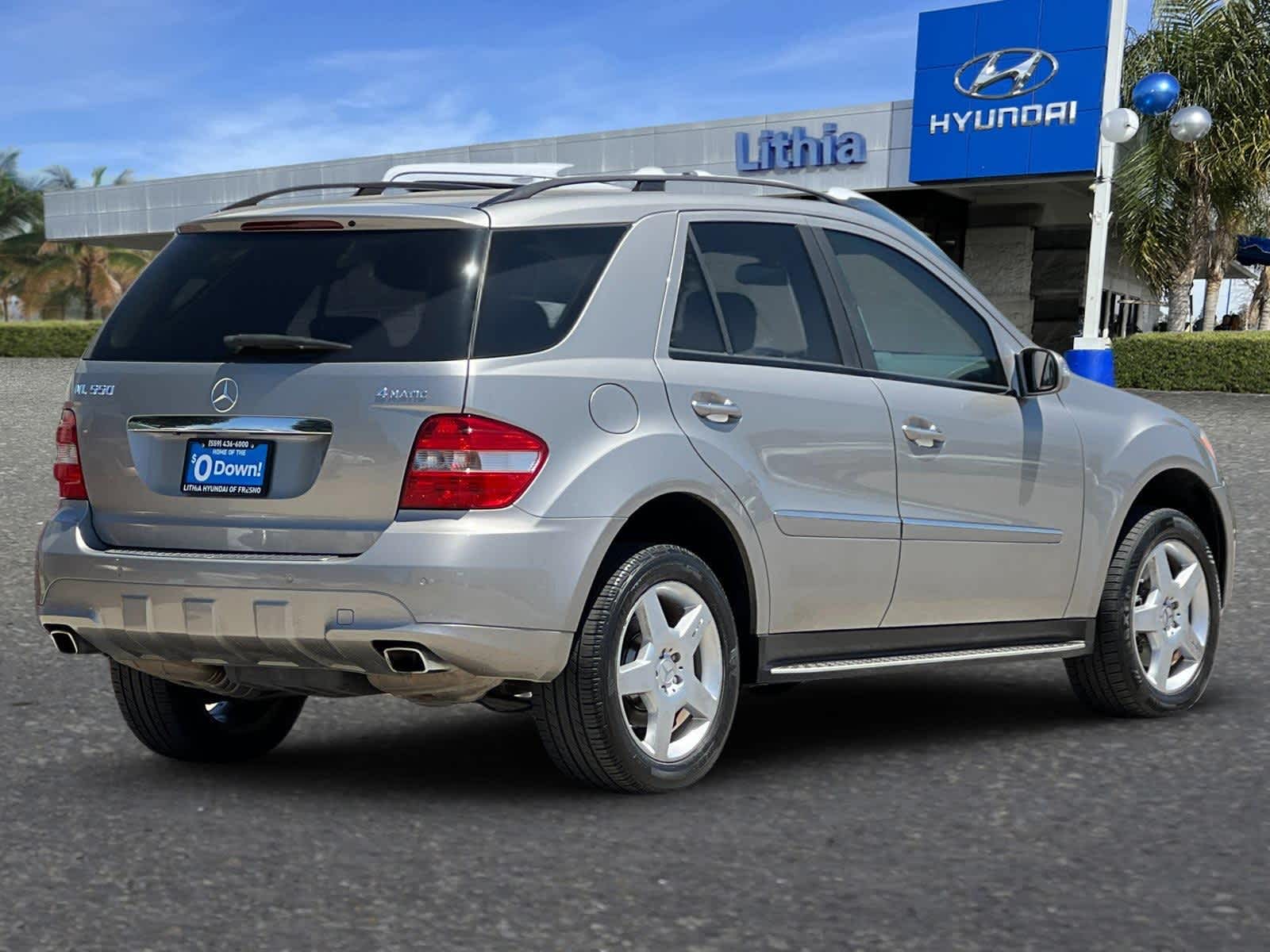 Used 2008 Mercedes-Benz M-Class ML550 with VIN 4JGBB72E78A338016 for sale in Fresno, CA