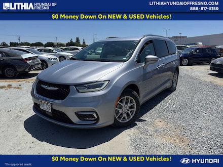 2021 Chrysler Pacifica Touring L Van Passenger Van