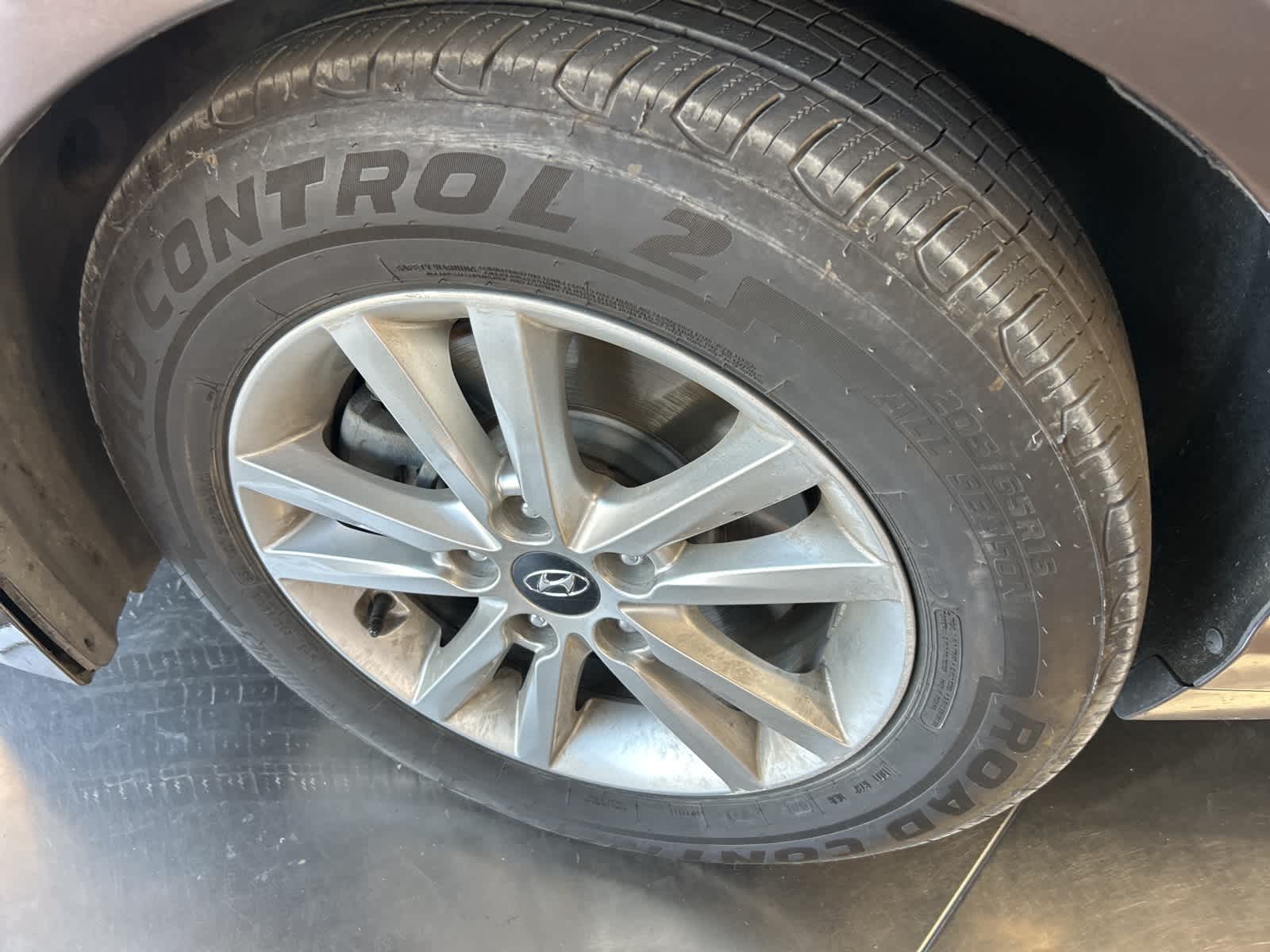 2017 Hyundai Sonata  16