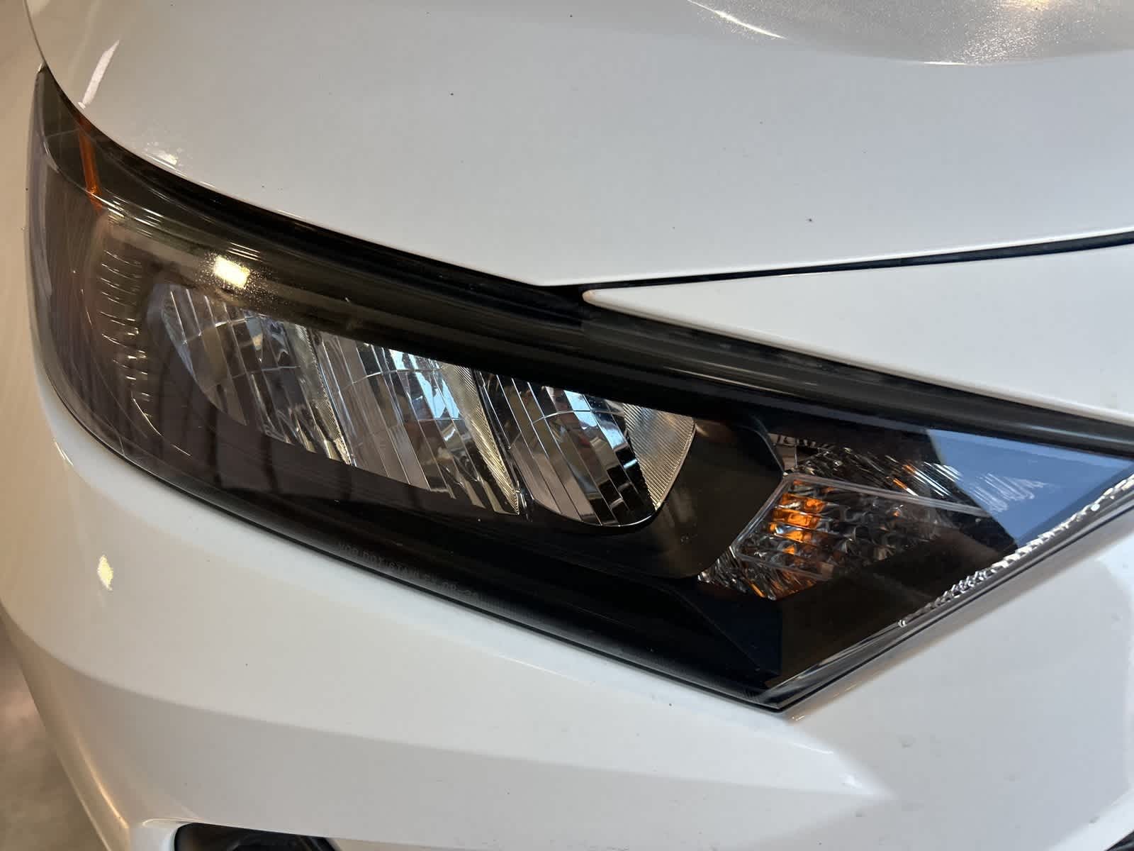 Thumbnail: 2022 Toyota RAV4 - 4