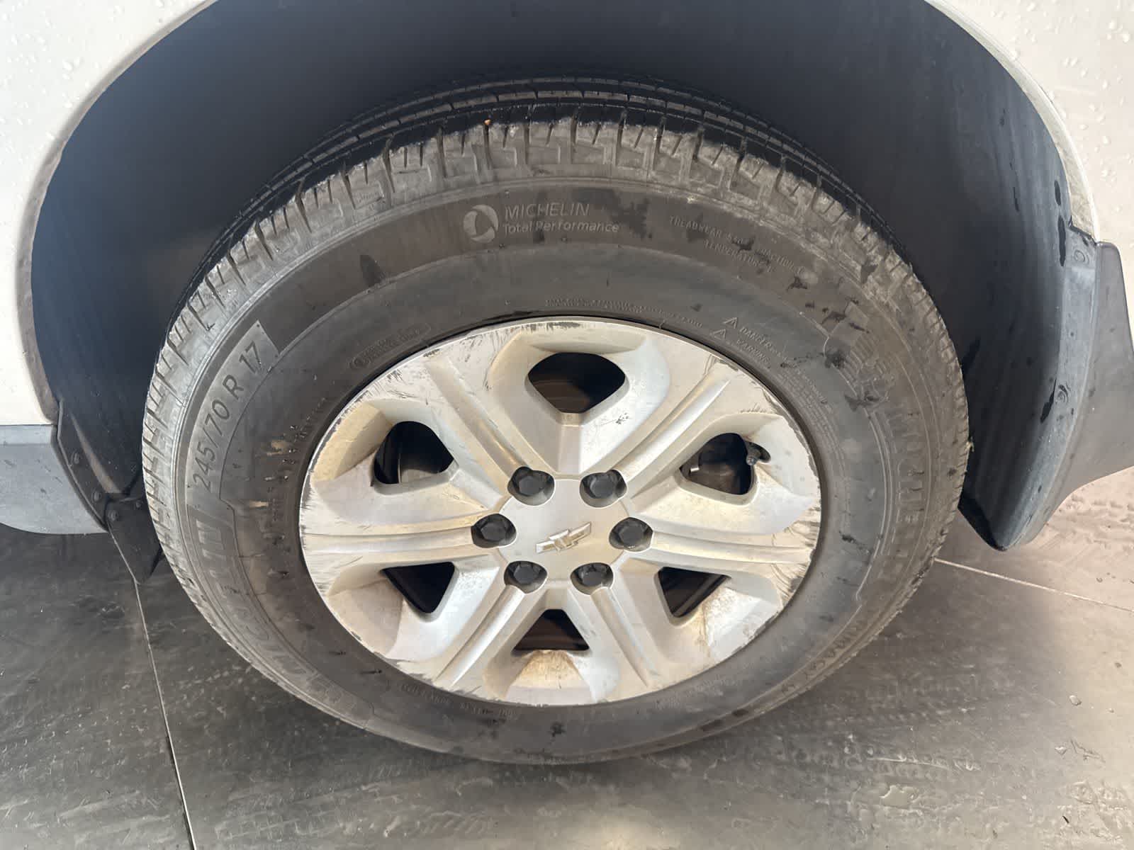 Thumbnail: 2017 Chevrolet Traverse - 11