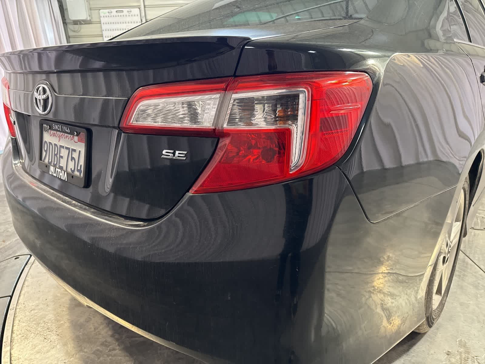 Thumbnail: 2014 Toyota Camry - 13