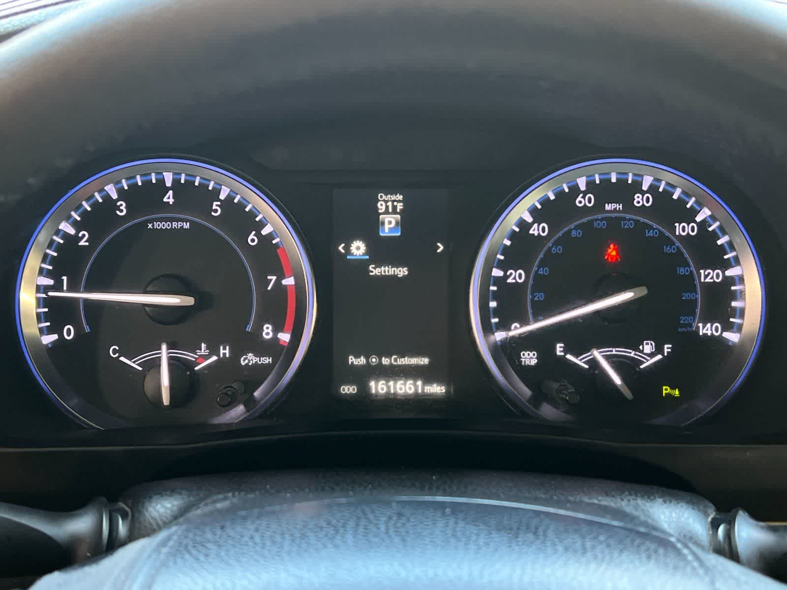 Thumbnail: 2015 Toyota Highlander - 25