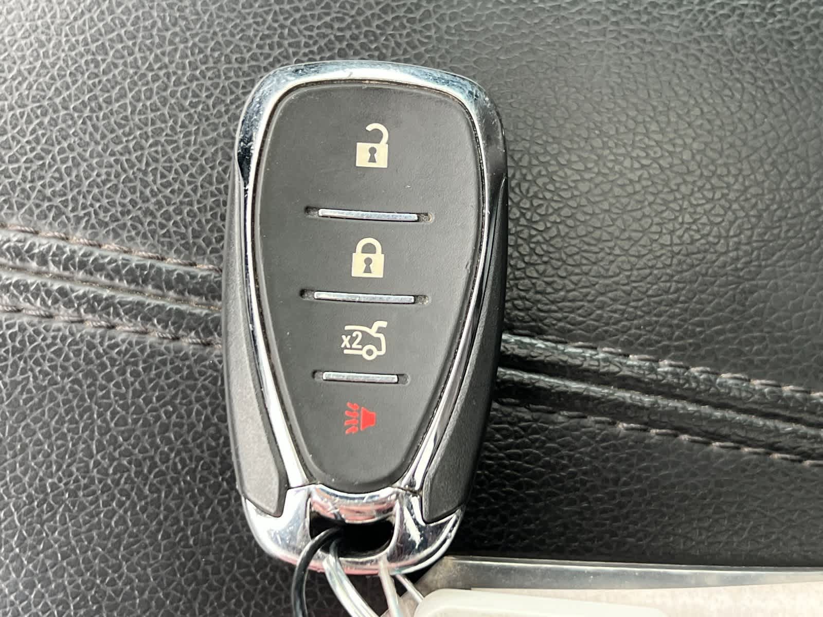 Thumbnail: 2023 Chevrolet Malibu - 27