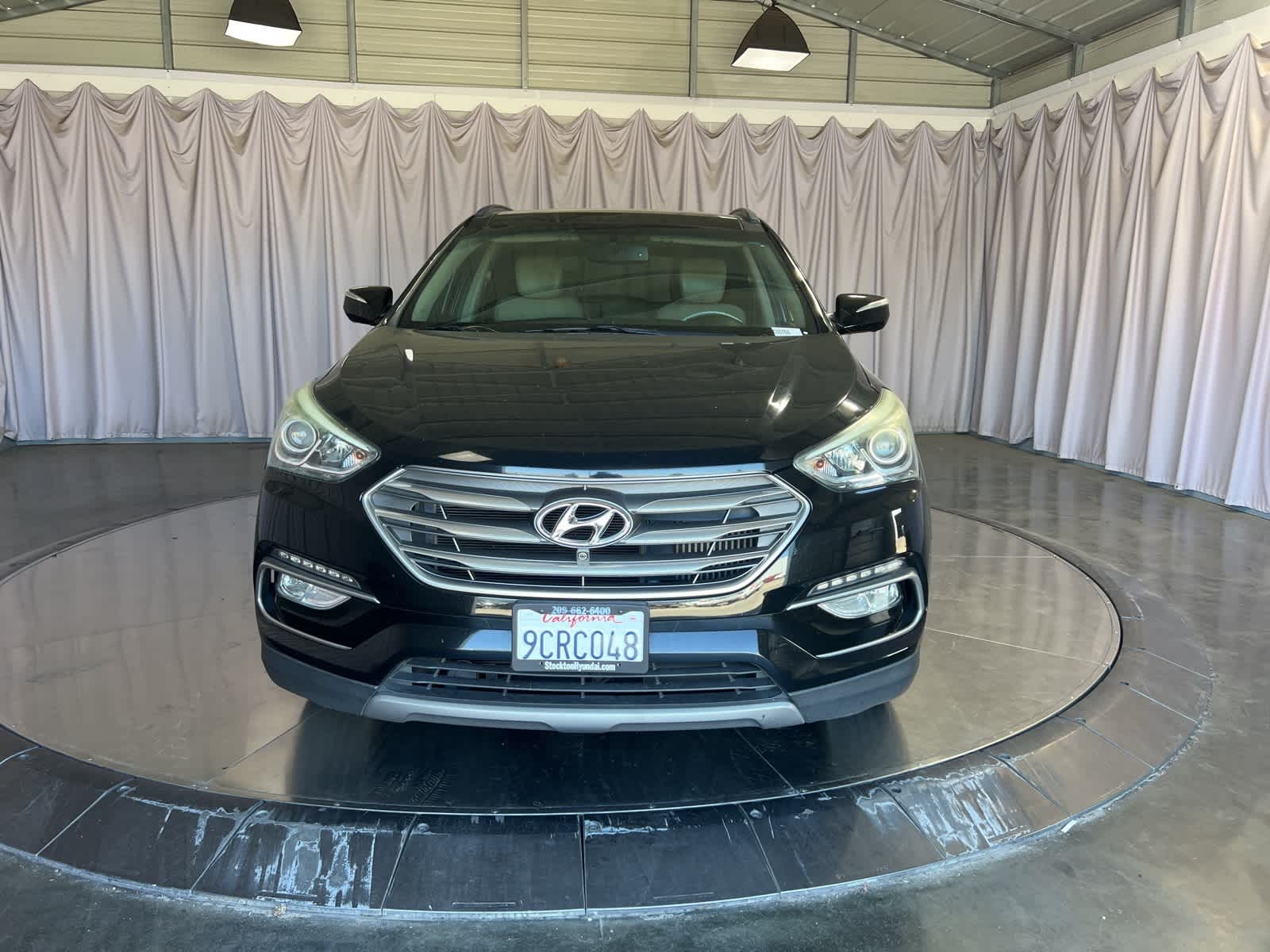 Thumbnail: 2017 Hyundai Santa Fe - 2