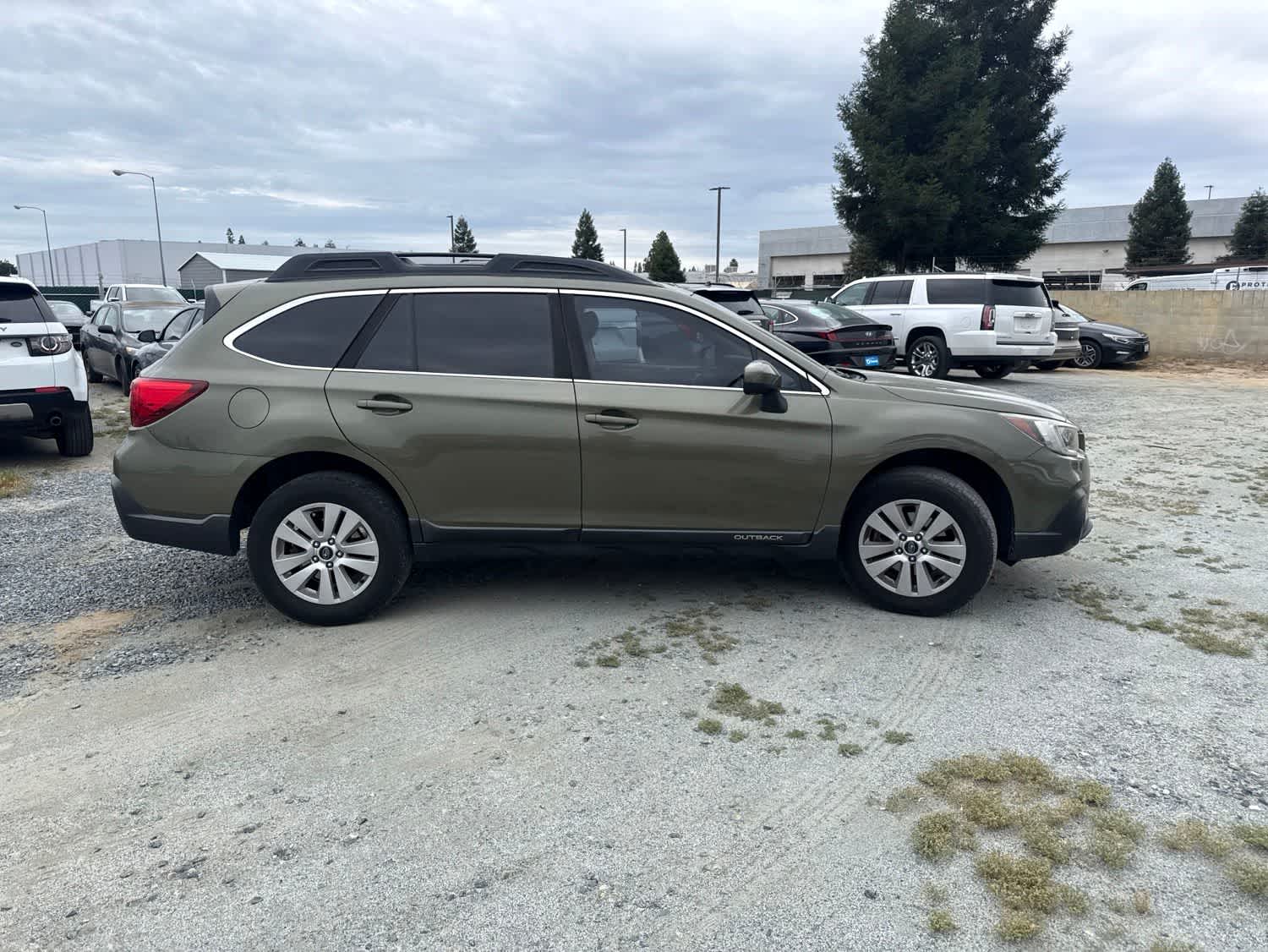 Thumbnail: 2019 Subaru Outback - 3