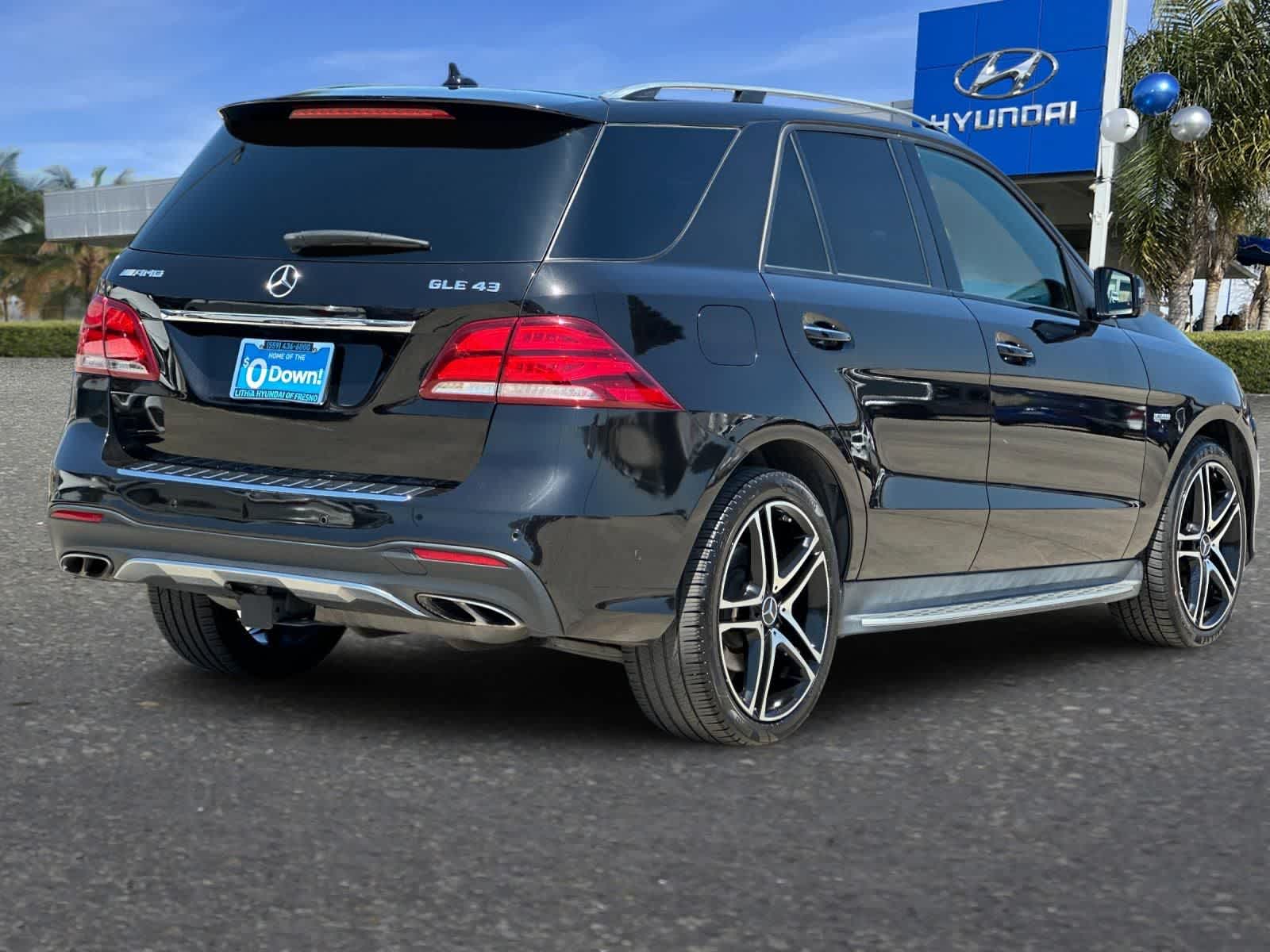 Thumbnail: 2018 Mercedes-Benz GLE - 2