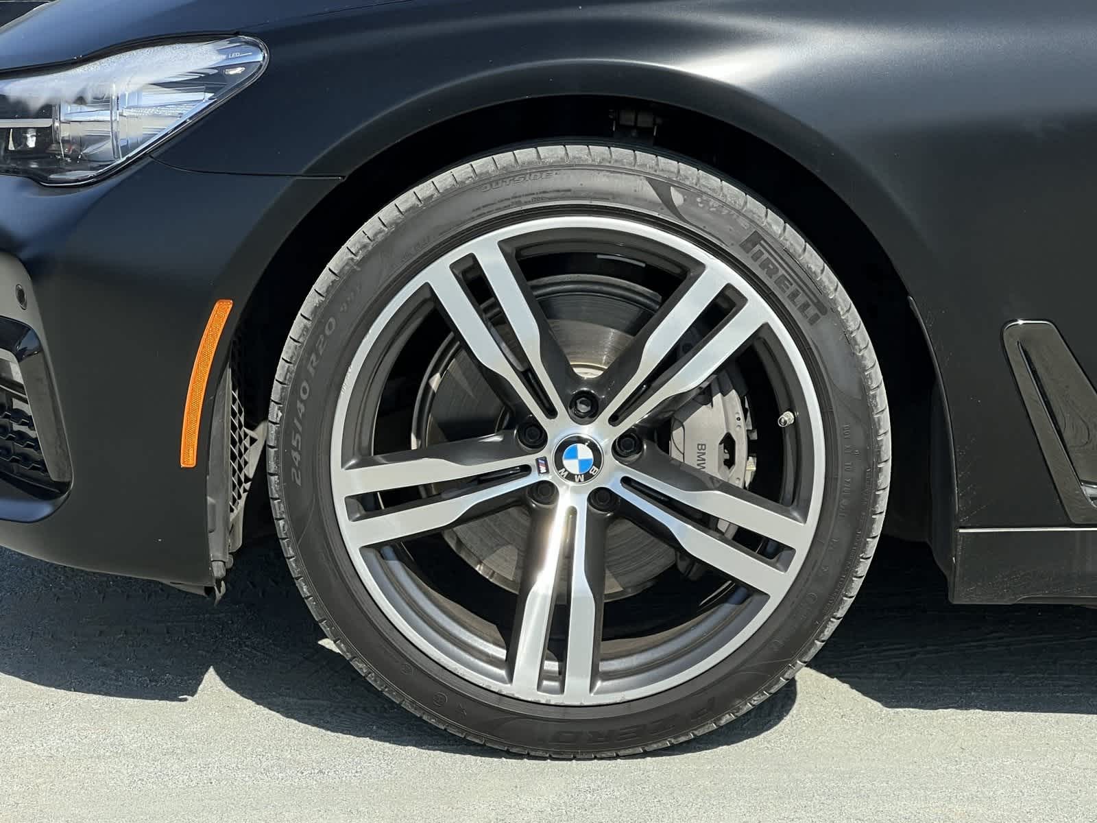 Thumbnail: 2019 BMW 7 Series - 25