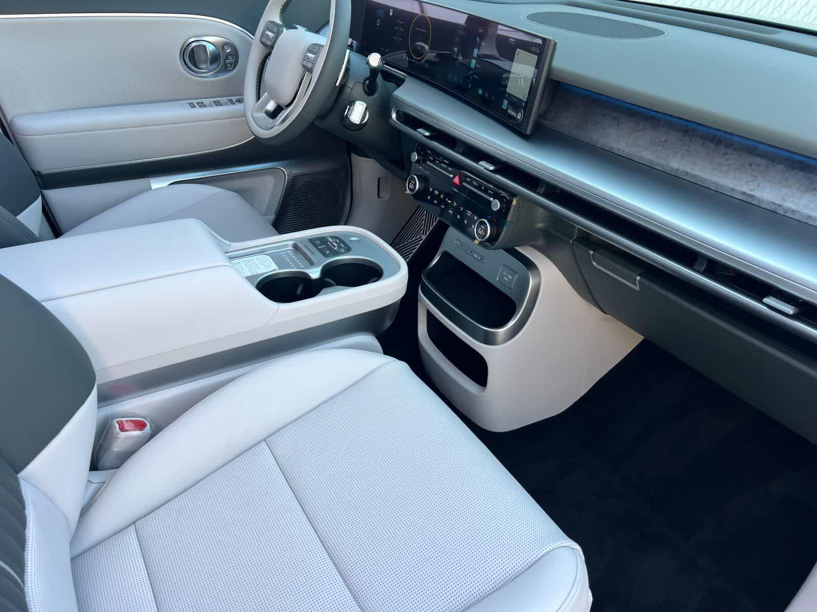 Thumbnail: 2026 Hyundai Ioniq - 17