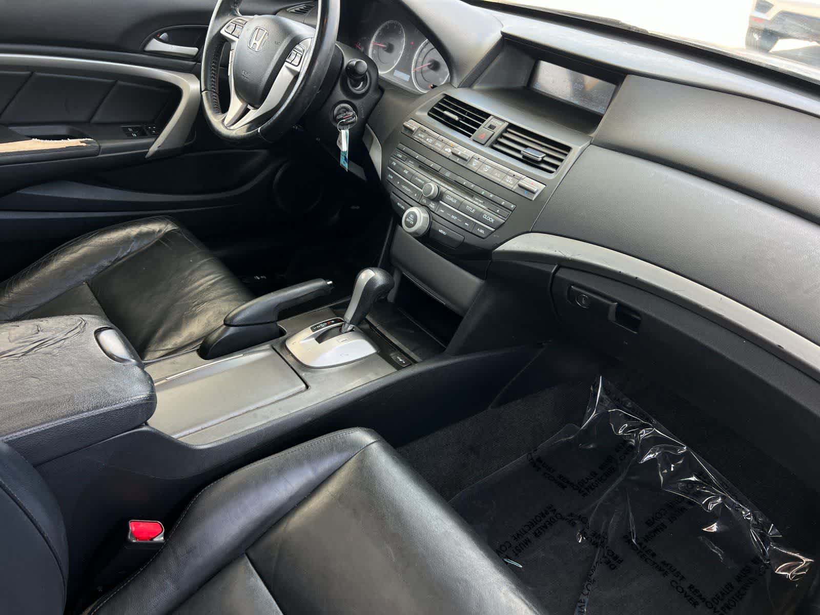 Thumbnail: 2011 Honda Accord - 16