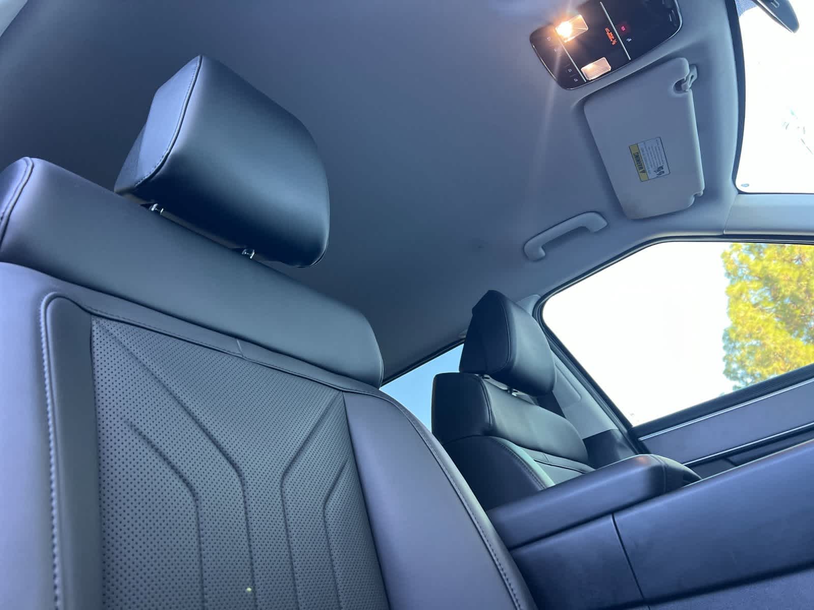 Thumbnail: 2024 Hyundai Santa Fe - 18