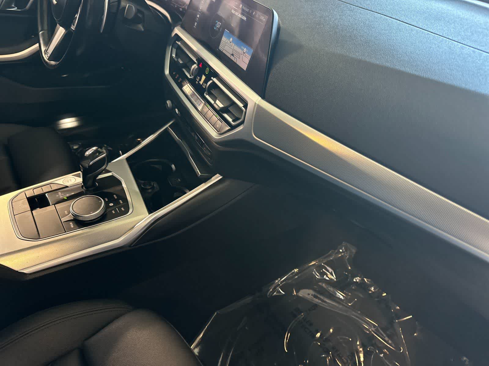 Thumbnail: 2021 BMW 3 Series - 16
