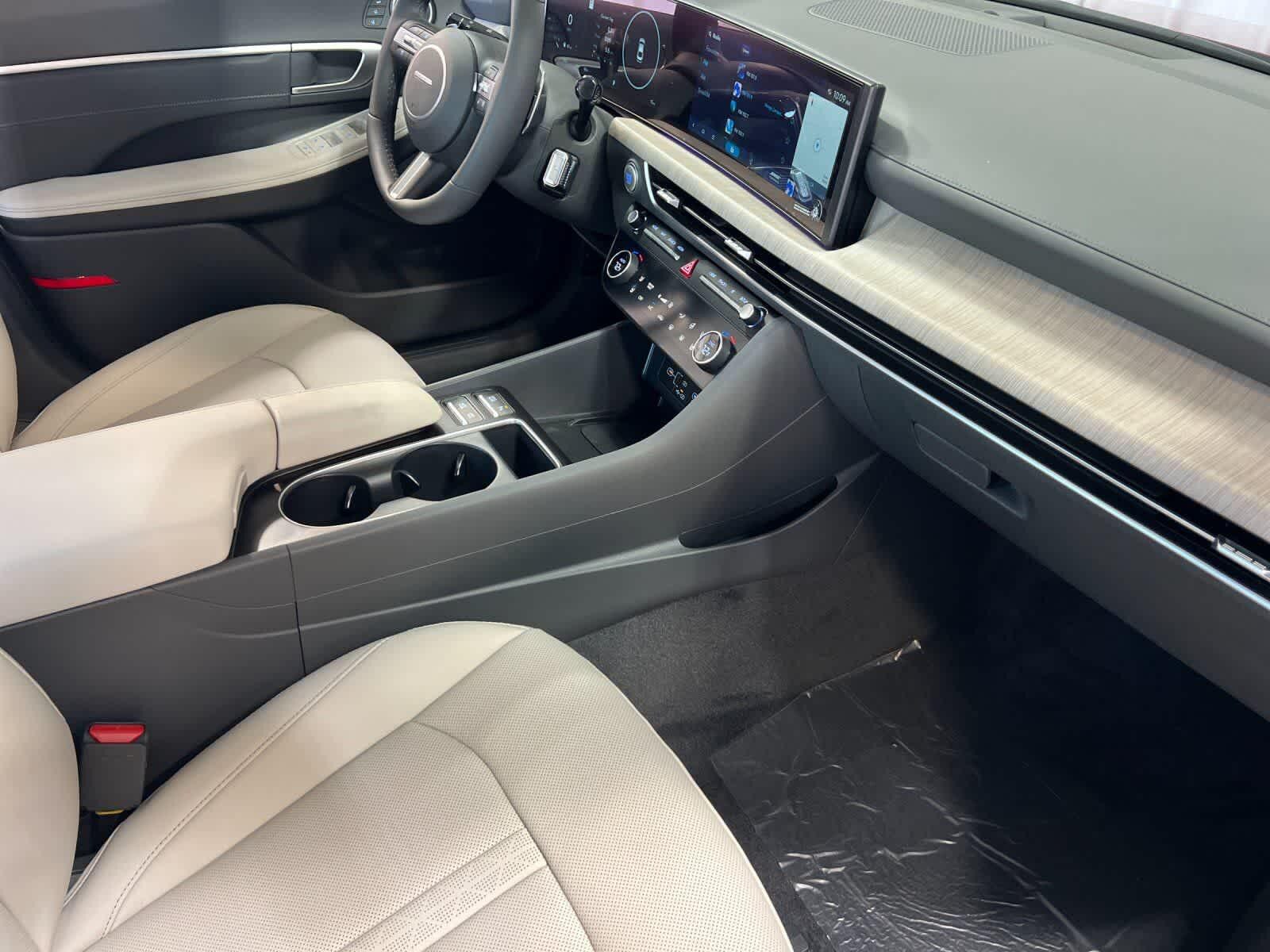 Thumbnail: 2025 Hyundai Sonata - 15