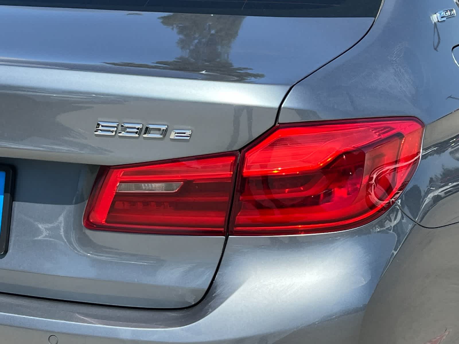 Thumbnail: 2018 BMW 5 Series - 26