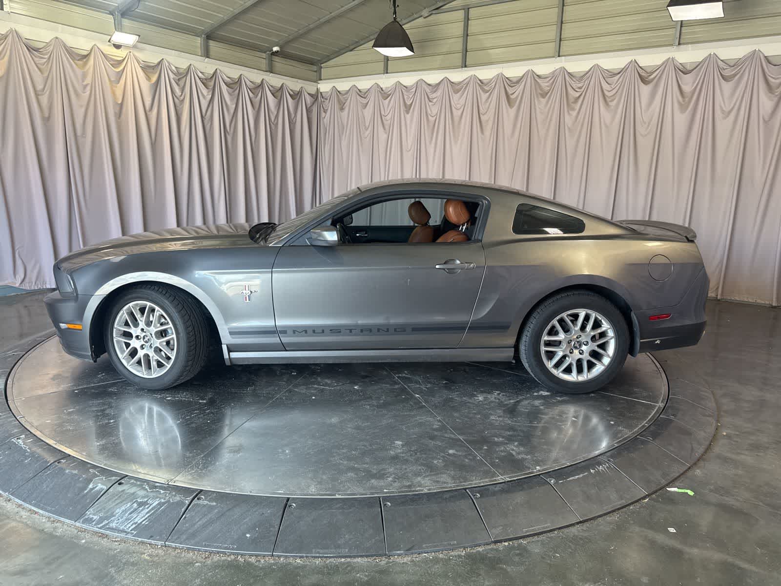 Thumbnail: 2014 Ford Mustang - 8