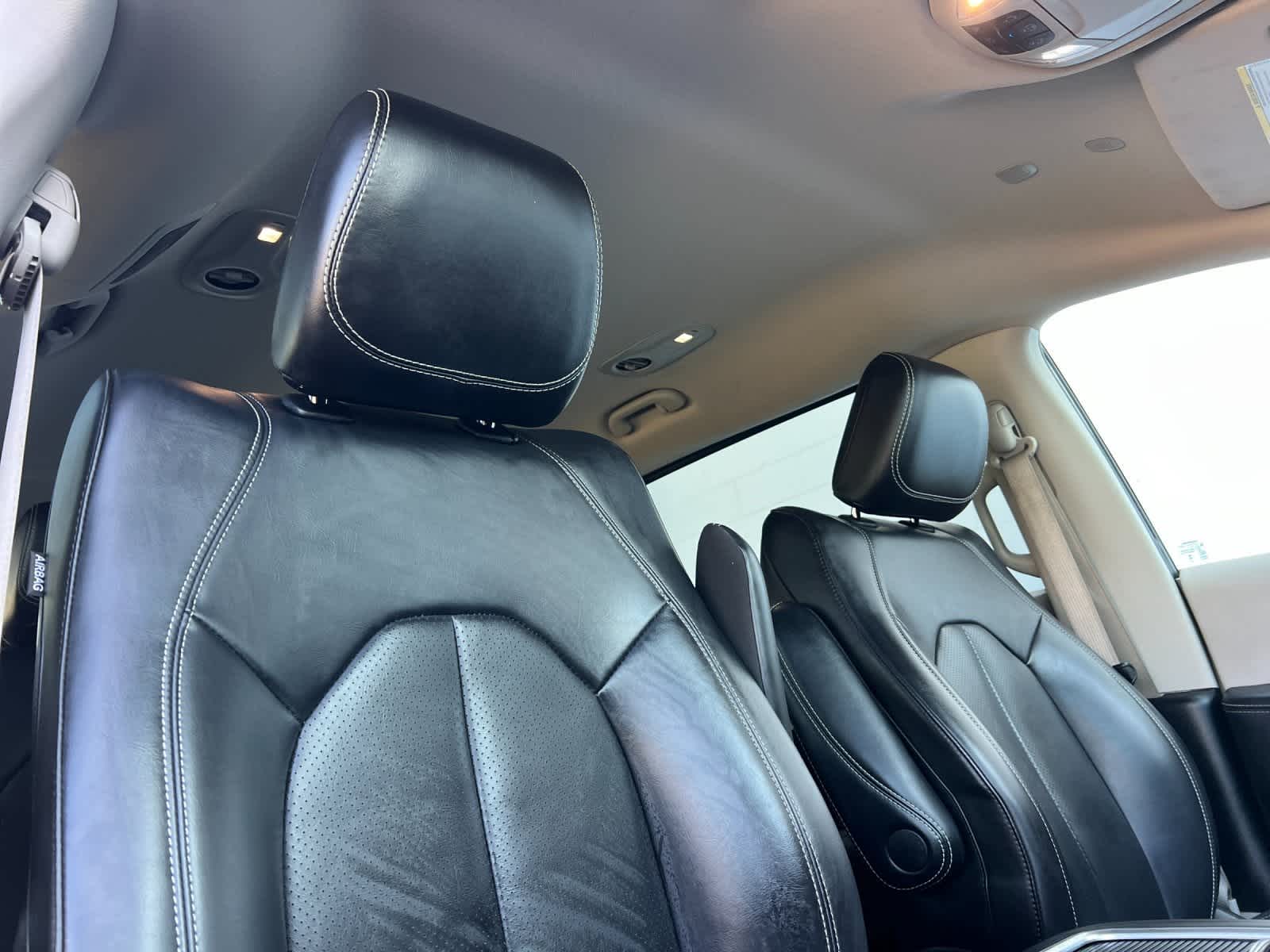 Thumbnail: 2023 Chrysler Pacifica - 19