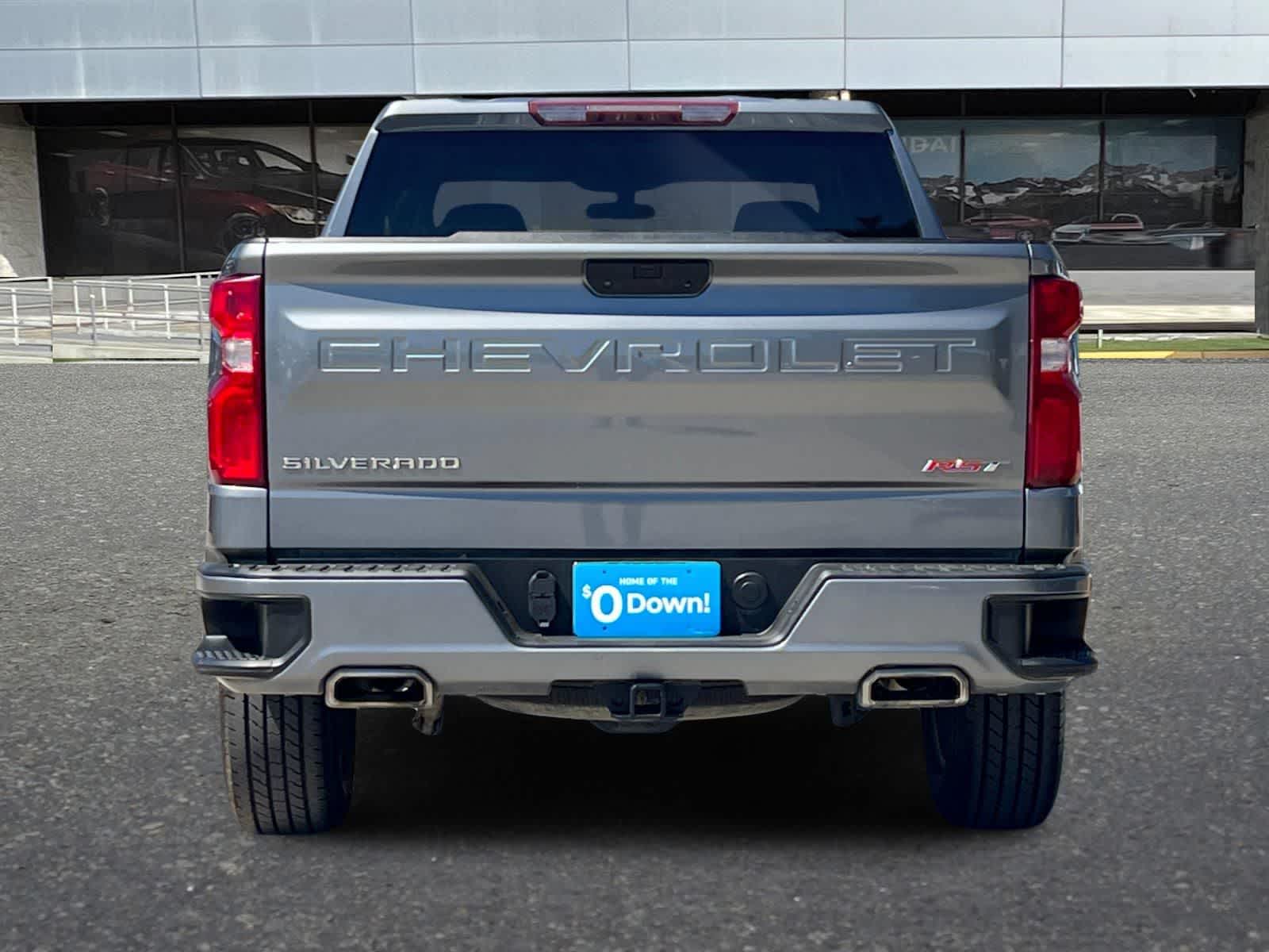 2021 Chevrolet Silverado 1500 RST photo 3