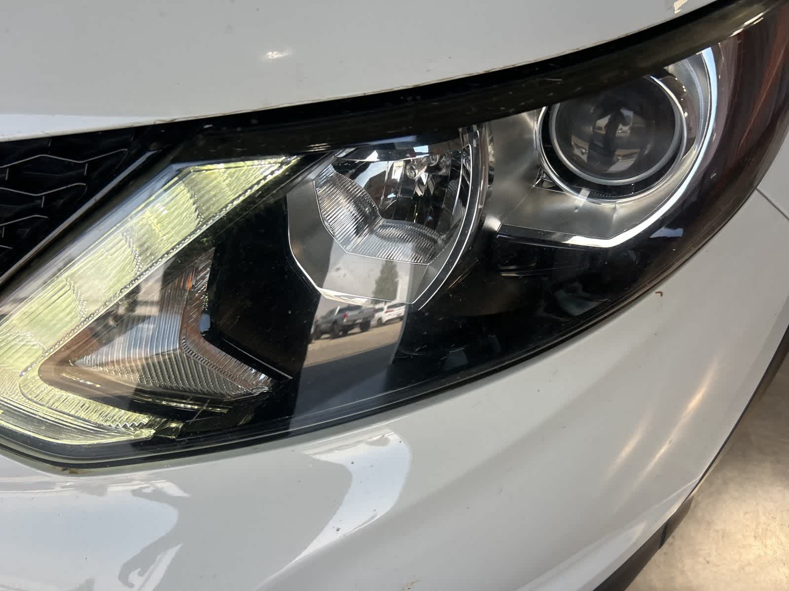 Thumbnail: 2019 Nissan Rogue Sport - 2