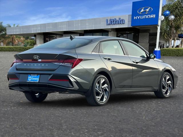 Thumbnail: 2025 Hyundai Elantra - 2