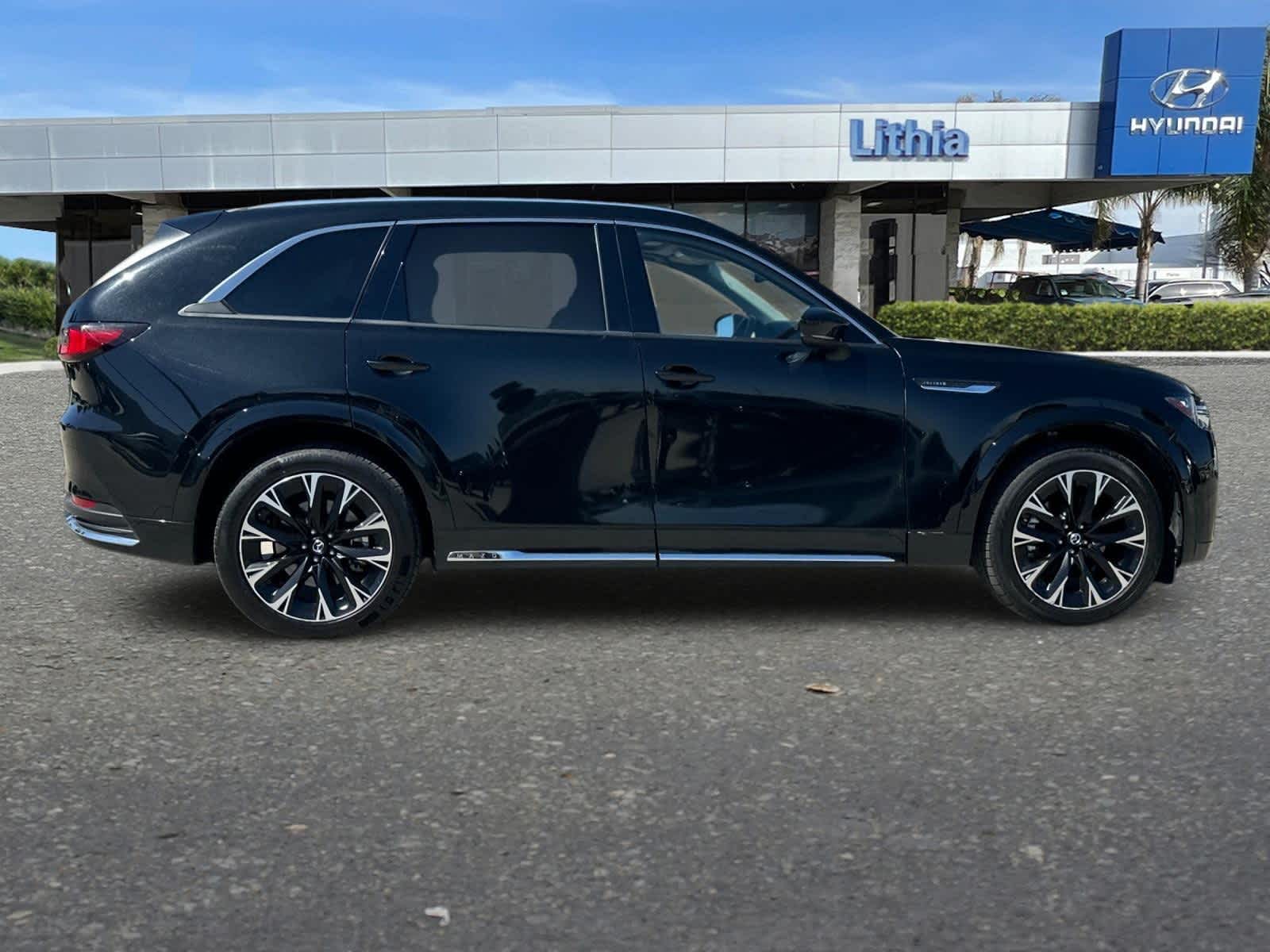 Thumbnail: 2024 Mazda CX-90 - 8