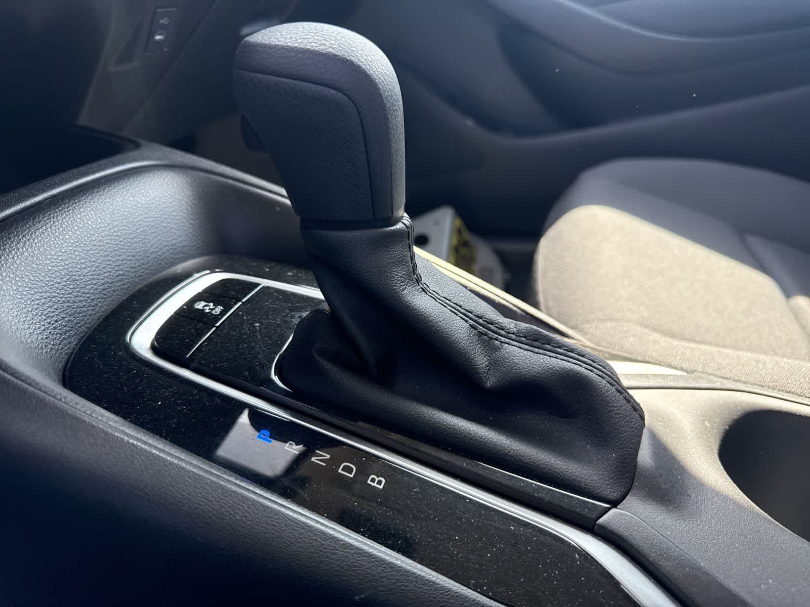 Thumbnail: 2025 Toyota Corolla - 26