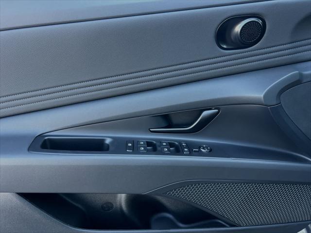 Thumbnail: 2025 Hyundai Elantra - 13