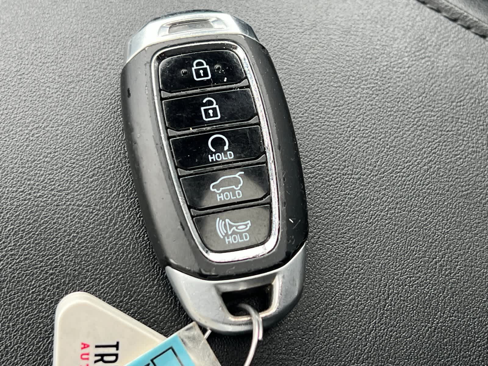 Thumbnail: 2022 Hyundai Palisade - 31